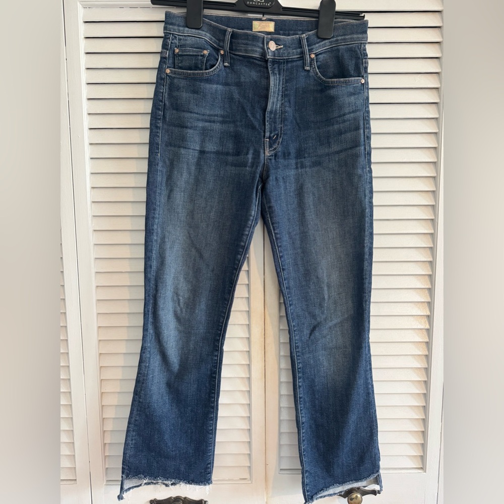 MOTHER Jeans Insider Crop Step Fray in Girl Crush